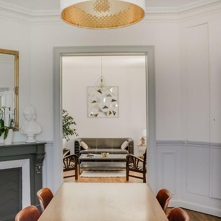 Maison Qui S'Y Frotte S'Y Pique Robert-Espagne Экстерьер фото