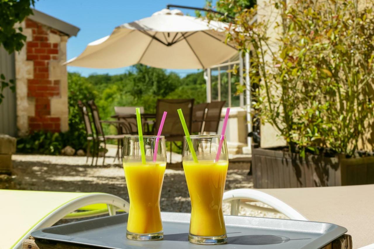 Maison Qui S'Y Frotte S'Y Pique Robert-Espagne Экстерьер фото